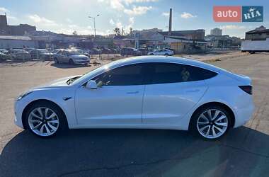 Седан Tesla Model 3 2020 в Харькове