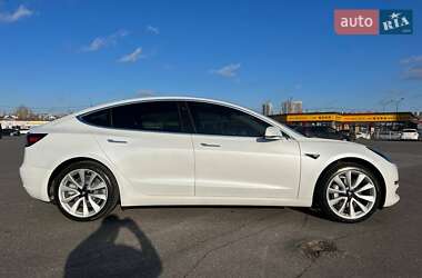 Седан Tesla Model 3 2020 в Харькове