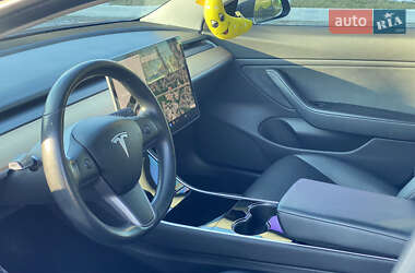 Седан Tesla Model 3 2018 в 
