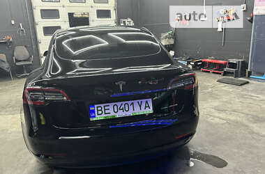 Седан Tesla Model 3 2021 в Миколаєві