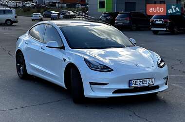 Седан Tesla Model 3 2019 в Кривому Розі