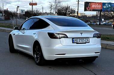 Седан Tesla Model 3 2019 в Кривому Розі