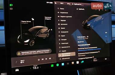 Седан Tesla Model 3 2019 в 