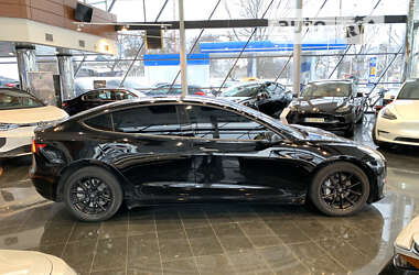 Седан Tesla Model 3 2018 в 