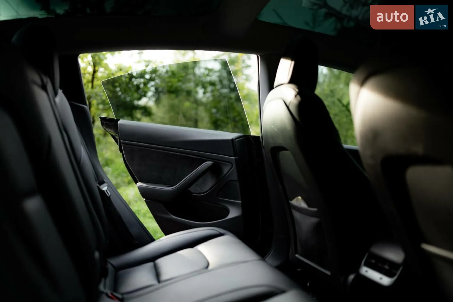 2018 Tesla Model 3 - мініатюра 18