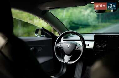 Седан Tesla Model 3 2018 в Луцке