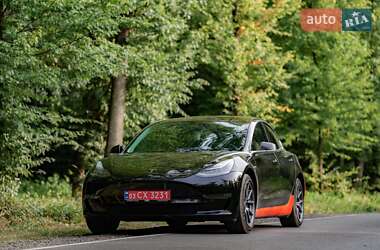 Седан Tesla Model 3 2018 в Луцке