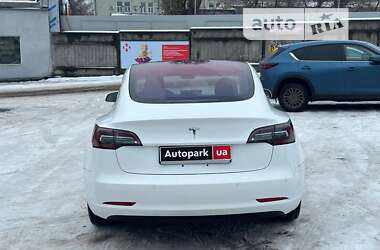 Седан Tesla Model 3 2017 в Києві
