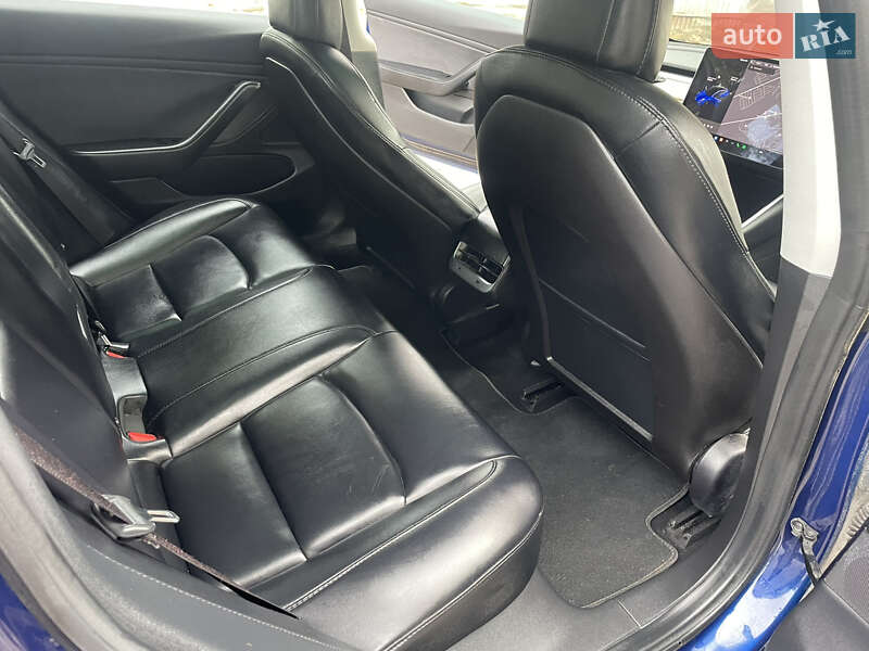 Седан Tesla Model 3 2018 в Львове фото 22 Седан Tesla Model 3 2018 в Львове