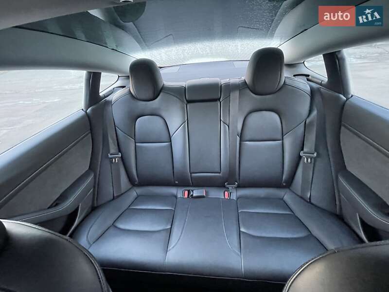 Седан Tesla Model 3 2022 в Ивано-Франковске фото 13 Седан Tesla Model 3 2022 в Ивано-Франковске