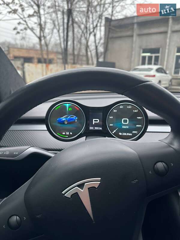 Седан Tesla Model 3 2018 в Запорожье