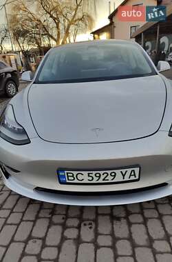 Седан Tesla Model 3 2018 в 