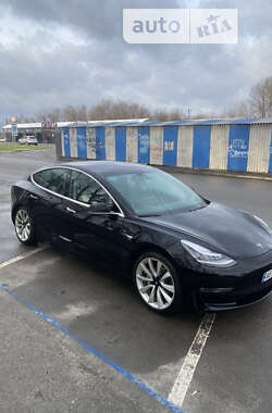 Седан Tesla Model 3 2020 в Дніпрі