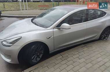 Седан Tesla Model 3 2018 в 
