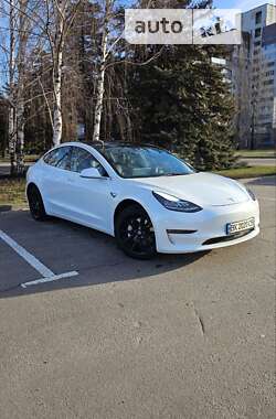 Седан Tesla Model 3 2019 в Кривому Розі