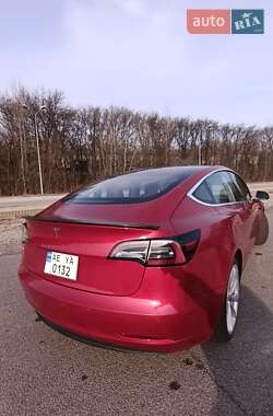 Седан Tesla Model 3 2018 в Днепре