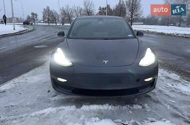 Седан Tesla Model 3 2018 в 
