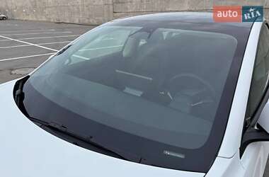 Седан Tesla Model 3 2023 в Одесі