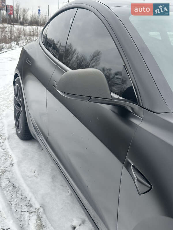 Седан Tesla Model 3 2020 в Ірпені