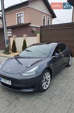 Седан Tesla Model 3 2018 в 