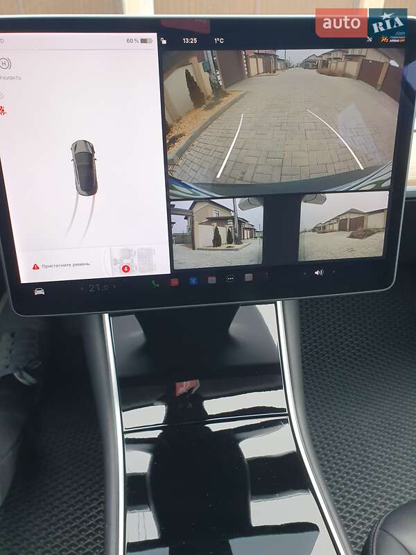 Седан Tesla Model 3 2018 в Одессе