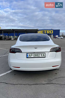 Седан Tesla Model 3 2021 в Запорожье