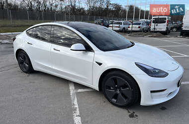 Седан Tesla Model 3 2021 в Запоріжжі