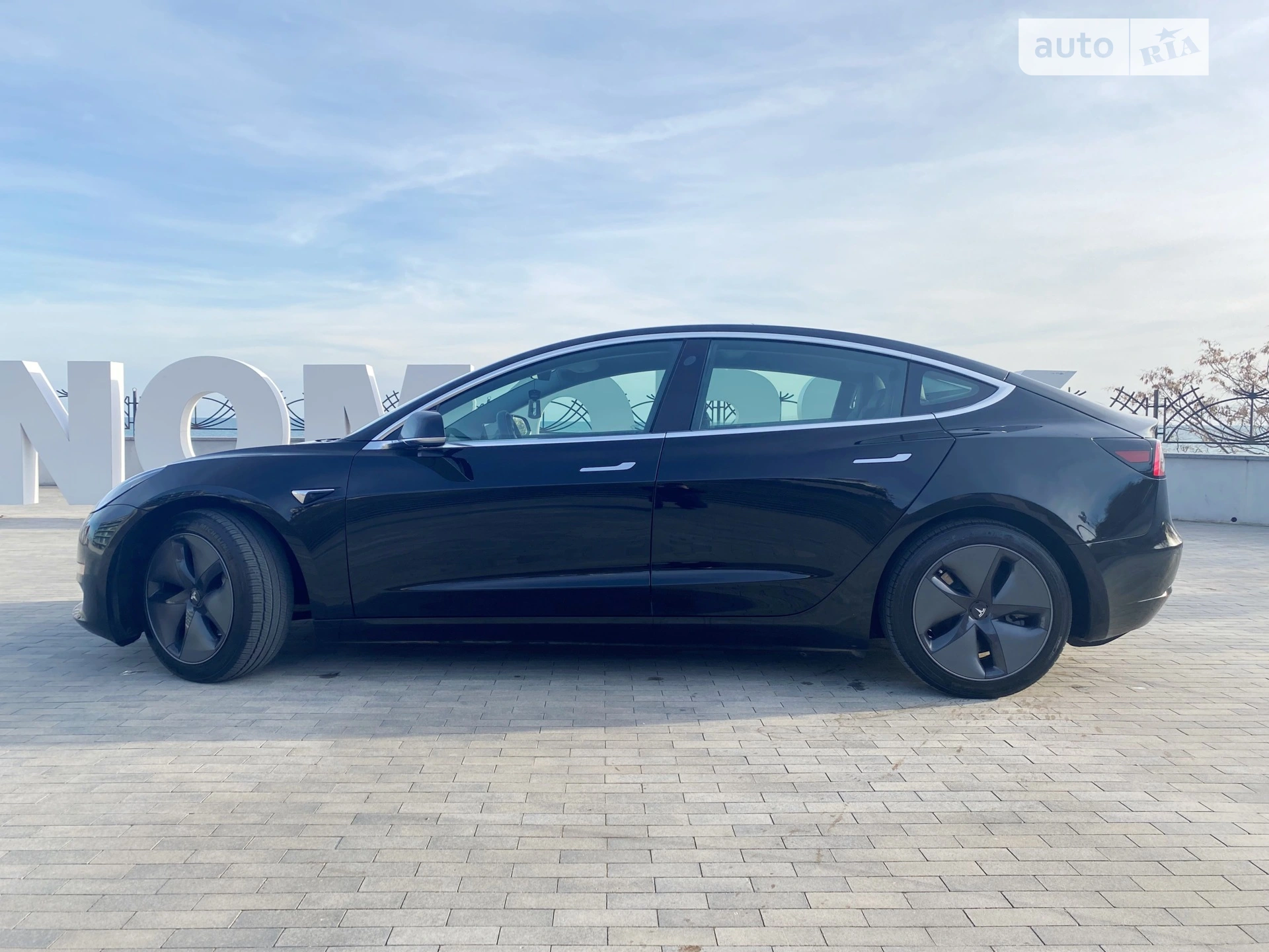 2019 Tesla Model 3 - мініатюра 5