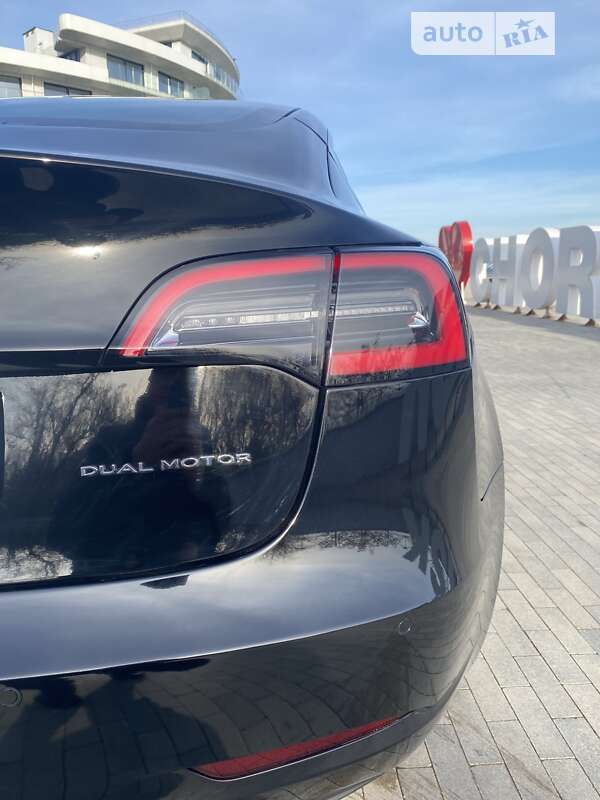 Седан Tesla Model 3 2019 в Одесі фото 14 Седан Tesla Model 3 2019 в Одесі