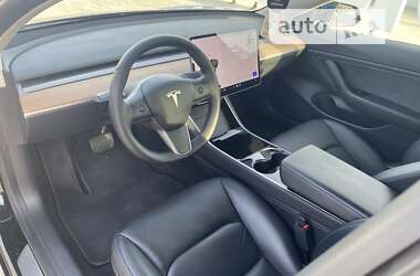 Седан Tesla Model 3 2019 в Одессе