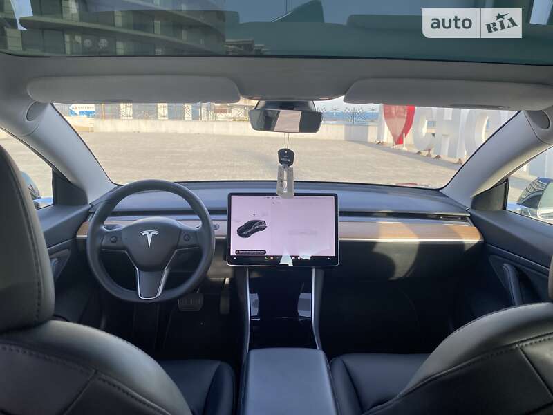 Седан Tesla Model 3 2019 в Одесі фото 52 Седан Tesla Model 3 2019 в Одесі