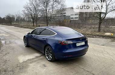 Седан Tesla Model 3 2018 в Запоріжжі