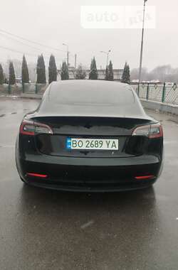 Седан Tesla Model 3 2019 в Тернополе
