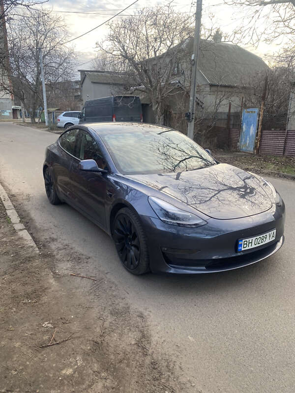 Седан Tesla Model 3 2021 в Одесі