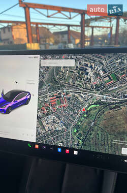 Седан Tesla Model 3 2021 в Луцке
