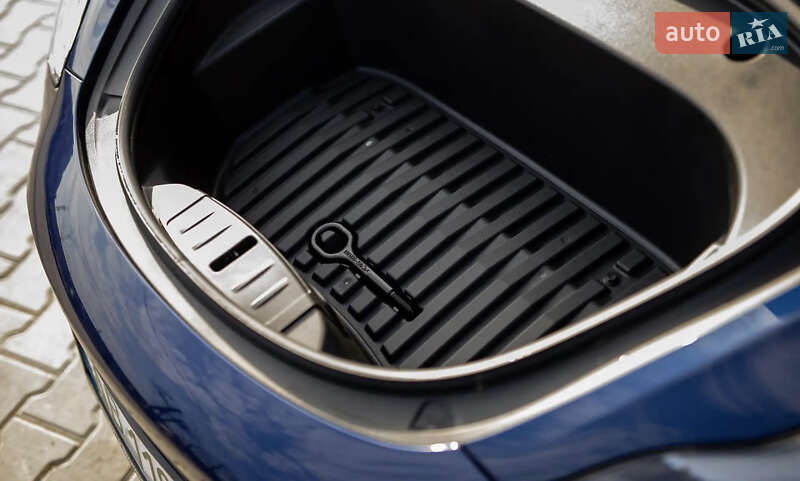 Седан Tesla Model 3 2022 в Виннице фото 30 Седан Tesla Model 3 2022 в Виннице