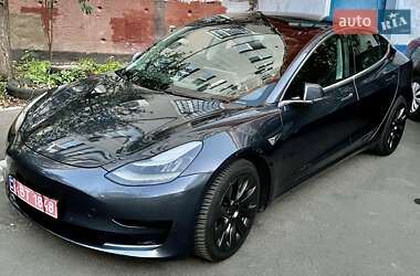 Седан Tesla Model 3 2019 в Николаеве