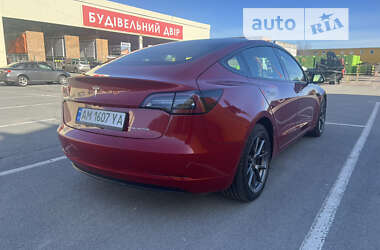 Седан Tesla Model 3 2022 в Житомирі