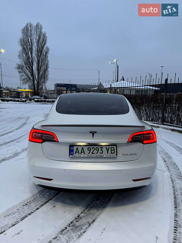 Седан Tesla Model 3 2020 в Києві фото 8 Седан Tesla Model 3 2020 в Києві