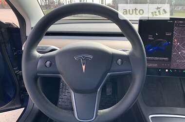 Седан Tesla Model 3 2022 в Кропивницькому