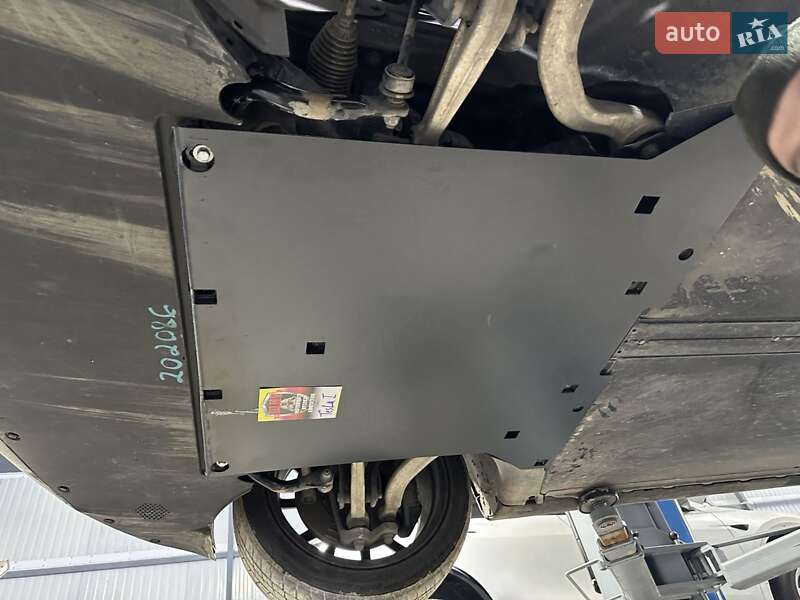 Седан Tesla Model 3 2018 в Львові