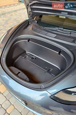 Седан Tesla Model 3 2019 в Запорожье