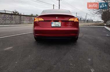 Седан Tesla Model 3 2018 в Борисполе