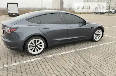 Tesla Model 3 2022