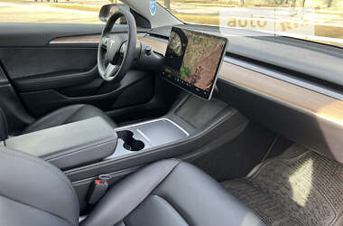 Седан Tesla Model 3 2022 в Каменском