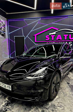 Седан Tesla Model 3 2019 в 