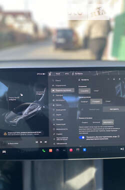 Седан Tesla Model 3 2021 в Одесі