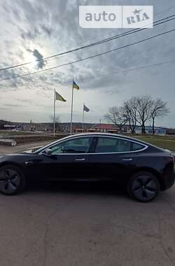 Седан Tesla Model 3 2019 в Одессе