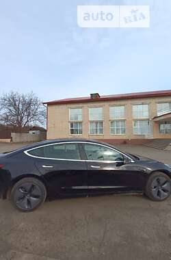 Седан Tesla Model 3 2019 в Одессе