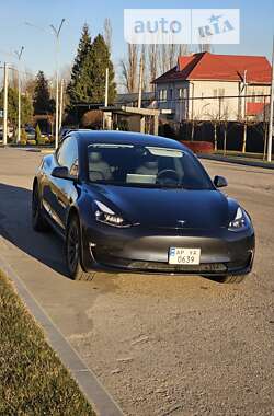 Седан Tesla Model 3 2022 в Днепре